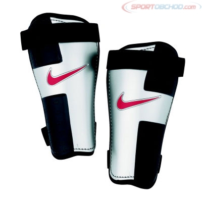 fotbal81804090_lNike-Tiempo-Team-Shin-Guards.jpg